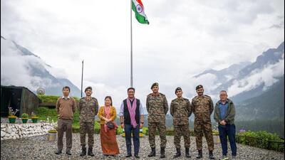 Arunachal Pradesh chief minister Pema Khandu on Tuesday also paid homage to the Indian Army’s 6 Kumaon Regiment, which fought heroically in the Battle of Walong, one of the bloodiest encounters during the 1962 Sino-Indian conflict. Arunachal Pradesh chief minister Pema Khandu on Tuesday also paid homage to the Indian Army’s 6 Kumaon Regiment, which fought heroically in the Battle of Walong, one of the bloodiest encounters during the 1962 Sino-Indian conflict.