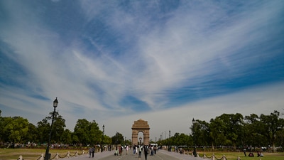 Delhi is expected to have a partly cloudy sky, as well as thunder and lightning on Thursday. (Hindustan Times) Delhi is expected to have a partly cloudy sky, as well as thunder and lightning on Thursday. (Hindustan Times)