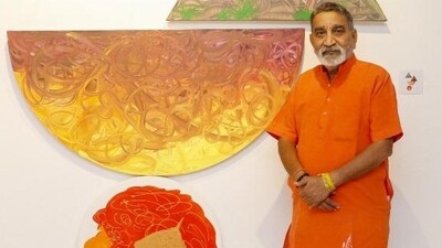 Artist Umesh Kumar Saxena during his solo painting exhibition, Power of Colours, underway at Kala Srot Art Gallery in Lucknow. (Photo: HT) Artist Umesh Kumar Saxena during his solo painting exhibition, Power of Colours, underway at Kala Srot Art Gallery in Lucknow. (Photo: HT)