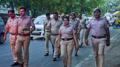 The Delhi police arrested a man for duping devotees with a fake investment scheme and taking over ₹9 crore. (PTI) The Delhi police arrested a man for duping devotees with a fake investment scheme and taking over ₹9 crore. (PTI)