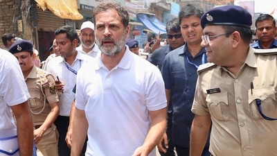 Leader of Opposition in Lok Sabha and Congress leader Rahul Gandhi taking out Shiksha Nyay Yatra at Darbhanga, Bihar on Wednesday. (Hindustan Times )