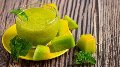 Aam Panna is excellent for your digestive health in summers, according to a dietician. (Freepik) Aam Panna is excellent for your digestive health in summers, according to a dietician. (Freepik)