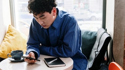 Here's how WhatsApp users can block scam calls and messages by adjusting these privacy settings. (Pexels) Here's how WhatsApp users can block scam calls and messages by adjusting these privacy settings. (Pexels)
