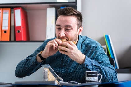 Eating in a rush is not a good idea. (Shutterstock) Eating in a rush is not a good idea. (Shutterstock)