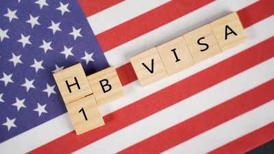 An Indian-origin man's response to a US lawmaker's post on H-1B visa has divided the internet. (shutter stock) An Indian-origin man's response to a US lawmaker's post on H-1B visa has divided the internet. (shutter stock)