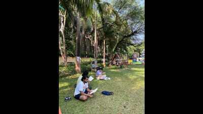 Members of ‘Versova Reads’ during their Sunday morning sessions at a local park. (Charvi Garg) Members of ‘Versova Reads’ during their Sunday morning sessions at a local park. (Charvi Garg)