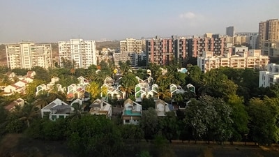 Pune’s real estate market remained largely unchanged in April 2025, with property registrations increasing by just 1% year-on-year—from 14,244 in April 2024 to 14,421 this year. (Mehul R Thakkar/HT)