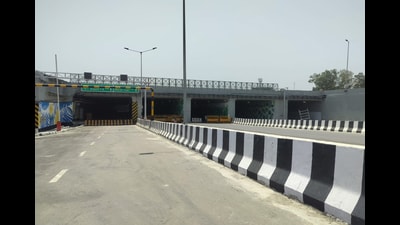 The 5.1km long traffic tunnel which connects the Dwarka expressway with the IGI Airport has two components, one is the 3.6km long main tunnel, which has eight lanes, while the other one is 1.5km in length (two lanes), which will take traffic from Dwarka expressway to the Delhi-Jaipur highway towards Gurugram. (HT PHOTO) The 5.1km long traffic tunnel which connects the Dwarka expressway with the IGI Airport has two components, one is the 3.6km long main tunnel, which has eight lanes, while the other one is 1.5km in length (two lanes), which will take traffic from Dwarka expressway to the Delhi-Jaipur highway towards Gurugram. (HT PHOTO)
