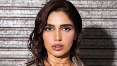 Bhumi is seen alongside Ishaan Khatter in the show The Royals. Bhumi is seen alongside Ishaan Khatter in the show The Royals.