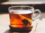Tea and dark chocolate contain flavan-3-ol. Tea and dark chocolate contain flavan-3-ol.