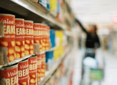 When it comes to buying and using packaged foods, reading labels is of utmost importance to determine the kind of ingredients they have and whether or not they are safe to use on a particular date. (Unsplash) When it comes to buying and using packaged foods, reading labels is of utmost importance to determine the kind of ingredients they have and whether or not they are safe to use on a particular date. (Unsplash)