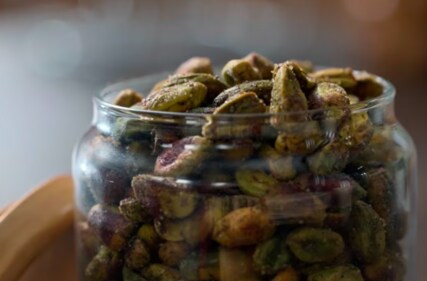 This can be taken as a tasty snack. (PC: American pistachios)