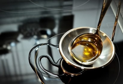 Limit the intake of oil to half kg per person per month. Prefer using blends of oil in weekly rotation as the content of PUFA, MUFA and SAFA varies in each oil. (Pixabay) Limit the intake of oil to half kg per person per month. Prefer using blends of oil in weekly rotation as the content of PUFA, MUFA and SAFA varies in each oil. (Pixabay)