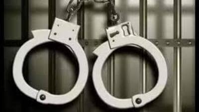 An FIR under Sections 61, 1, and 14 of the Excise Act has been registered at police station, Sector 26. The accused was arrested on the spot and was later released on bail. (iStock)