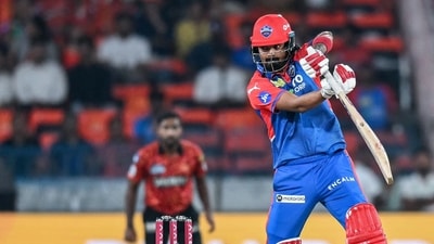 Delhi Capitals' KL Rahul plays a shot during the Indian Premier League (IPL) Twenty20 cricket match between Sunrisers Hyderabad and Delhi Capitals at the Rajiv Gandhi International Stadium in Hyderabad on May 5, 2025. (Photo by Noah SEELAM / AFP) / -- IMAGE RESTRICTED TO EDITORIAL USE - STRICTLY NO COMMERCIAL USE -- (AFP)