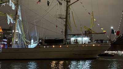 A Mexican navy ship sits in the water after it hit the Brooklyn Bridge on Saturday, May 17, 2025 in New York. (AP Photo/Kyle Viterbo) (AP) A Mexican navy ship sits in the water after it hit the Brooklyn Bridge on Saturday, May 17, 2025 in New York. (AP Photo/Kyle Viterbo) (AP)