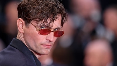 TOPSHOT - French actor Raphael Quenard arrives for the screening of the film "I Love Peru" at the 78th edition of the Cannes Film Festival in Cannes, southern France, on May 17, 2025. (Photo by Sameer AL-DOUMY / AFP) (AFP) TOPSHOT - French actor Raphael Quenard arrives for the screening of the film "I Love Peru" at the 78th edition of the Cannes Film Festival in Cannes, southern France, on May 17, 2025. (Photo by Sameer AL-DOUMY / AFP) (AFP)