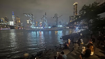 Commissioner Ydanis Rodriguez of the New York City Department of Transportation stated that the accident did not cause any significant damage to the Brooklyn Bridge. (REUTERS)