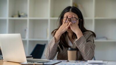 When you think negatively, it keeps you focused on everything that’s not working. (Shutterstock) When you think negatively, it keeps you focused on everything that’s not working. (Shutterstock)