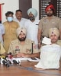 Amritsar police arrested three smugglers with 10 kg heroin on Sunday. (Hindustan Times) Amritsar police arrested three smugglers with 10 kg heroin on Sunday. (Hindustan Times)