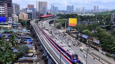 Mumbai real estate update: Historically, properties located near railway stations in the Mumbai real estate market have long commanded premium prices, owing to the convenience they offer to daily commuters travelling to work. (HT Photo)