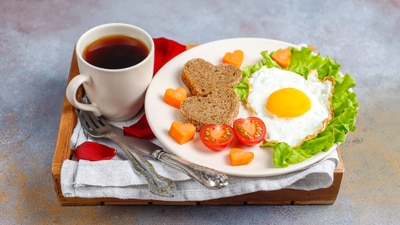 This diet is ideal for an individual weighing around 65 kg, who is moderately active and aiming to lose fat. (Freepik) This diet is ideal for an individual weighing around 65 kg, who is moderately active and aiming to lose fat. (Freepik)