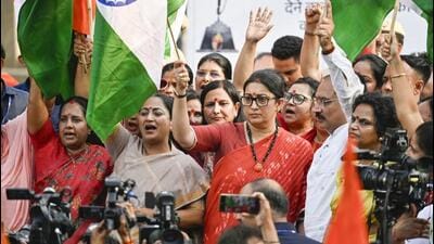 Delhi chief minister Rekha Gupta with Smriti Irani, Delhi BJP president Virendra Sachdeva and others during Sindoor Yatra in at Connaught Place in New Delhi on Monday. (RAJ K RAJ /HT PHOTO)