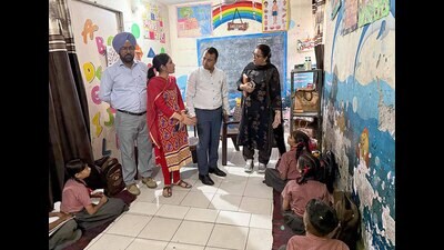 District education officer Ravinder Kaur during the inspection in Ludhiana . (HT Photo) District education officer Ravinder Kaur during the inspection in Ludhiana . (HT Photo)