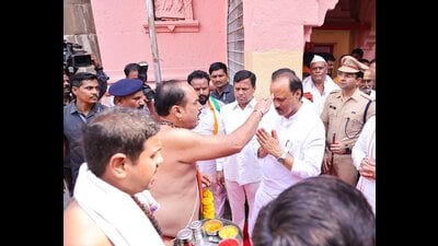 During his visit to Parali, Pawar stated that the CM has reviewed the case and issued necessary instructions that such violent behavior will not be tolerated, regardless of the political affiliations of those involved. (HT) During his visit to Parali, Pawar stated that the CM has reviewed the case and issued necessary instructions that such violent behavior will not be tolerated, regardless of the political affiliations of those involved. (HT)