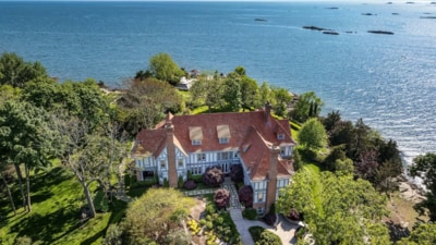 Rogers Island is located off the coast of Branford, Connecticut (Sotheby's) Rogers Island is located off the coast of Branford, Connecticut (Sotheby's)