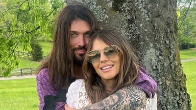 Elizabeth Hurley and Billy Ray Cyrus have been dating Elizabeth Hurley and Billy Ray Cyrus have been dating