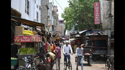 Most of the hotels in Charbagh are located in narrow lanes. (Deepak Gupta/HT) Most of the hotels in Charbagh are located in narrow lanes. (Deepak Gupta/HT)