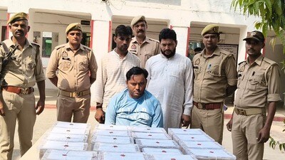 One of the three men arrested after they were found to be in possession of demonetised notes. (Sourced)