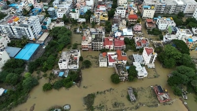 Bengaluru floods: Incessant rainfall has brought the tech capital to a standstill, with torrential downpours causing widespread waterlogging and flooding across the city, including in some of its most upscale neighborhoods. (Idrees MOHAMMED / AFP) Bengaluru floods: Incessant rainfall has brought the tech capital to a standstill, with torrential downpours causing widespread waterlogging and flooding across the city, including in some of its most upscale neighborhoods. (Idrees MOHAMMED / AFP)