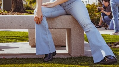 Bootcut jeans: Time to add drama to your denims; Check out our top 8 picks! (Pexels) Bootcut jeans: Time to add drama to your denims; Check out our top 8 picks! (Pexels)