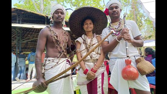 Tribal artists during the 'Bastar Pandum 2025', a festival organised to showcase tribal art and culture, at Jagdalpur in Bastar. (PTI Photo)