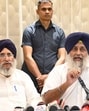 Shiromani Akali Dal president Sukhbir Singh Badal with SAD West bypoll candidate Parupkar Singh Ghuman in Ludhiana on Tuesday. (Gurpreet Singh/HT) Shiromani Akali Dal president Sukhbir Singh Badal with SAD West bypoll candidate Parupkar Singh Ghuman in Ludhiana on Tuesday. (Gurpreet Singh/HT)