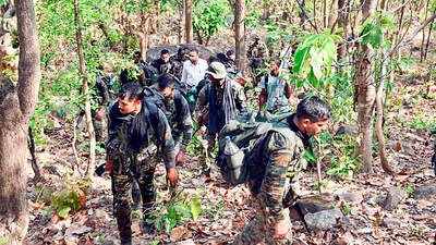 CRPF personnel conduct a search operation during an encounter with Naxalites at Lugu hills, in Bokaro. (Representational image/ANI ) CRPF personnel conduct a search operation during an encounter with Naxalites at Lugu hills, in Bokaro. (Representational image/ANI )