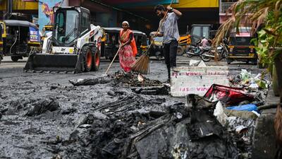 Sludge accumulated outside the Sakinaka metro station after showers on Tuesday (Raju Shinde/ HT Photo) Sludge accumulated outside the Sakinaka metro station after showers on Tuesday (Raju Shinde/ HT Photo)