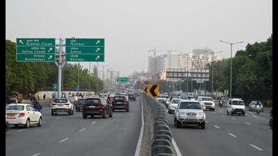 The Bhondsi to Gurugram railway station metro line will span 17 km largely following Sohna Road. (HT PHOTO) The Bhondsi to Gurugram railway station metro line will span 17 km largely following Sohna Road. (HT PHOTO)