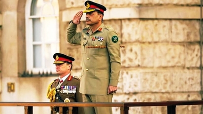 Users slammed Pakistan as "clown country" for promoting General Asim Munir to the position of field marshal. (X/@PakistanC0AS)