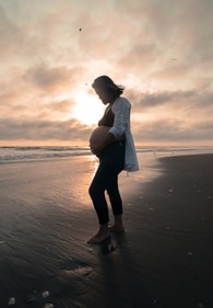 Tips for pregnant women to manage common pregnancy symptoms, stay comfortable in your third trimester (Photo by Mauricio Gutiérrez on Unsplash) Tips for pregnant women to manage common pregnancy symptoms, stay comfortable in your third trimester (Photo by Mauricio Gutiérrez on Unsplash)