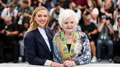 Director Scarlett Johansson and cast member June Squibb pose during a photocall for the film "Eleanor the Great" in competition for the category Un Certain Regard at the 78th Cannes Film Festival in Cannes, France, May 21, 2025. REUTERS/Stephane Mahe (REUTERS)