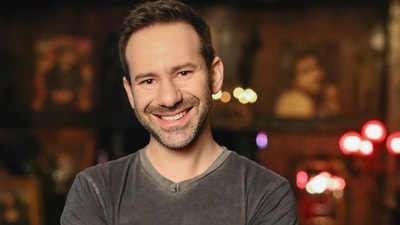 Leonid Radvinsky bought OnlyFans in 2019, but is now looking to sell the platform even after it raised his net worth to $3.8 billion (X/@WomenReadWomen) Leonid Radvinsky bought OnlyFans in 2019, but is now looking to sell the platform even after it raised his net worth to $3.8 billion (X/@WomenReadWomen)