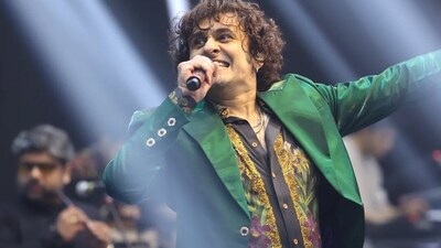 Sonu Nigam called out misinformation being spread in his name. Sonu Nigam called out misinformation being spread in his name.