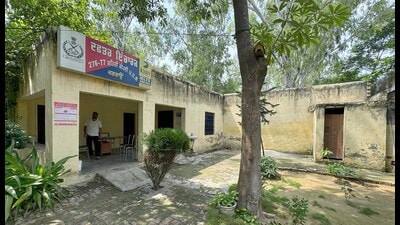With only eight usable class rooms for 331 students, the school is bursting at the seams. (HT Photo) With only eight usable class rooms for 331 students, the school is bursting at the seams. (HT Photo)