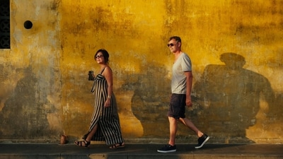 Season’s must-haves: Up to 70% off on stylish fashion finds for men and women (Pexels) Season’s must-haves: Up to 70% off on stylish fashion finds for men and women (Pexels)