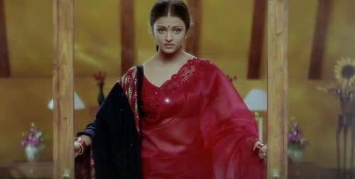 Hum Dil De Chuke Sanam: Fiery, flowy, fabulous (Pinterest) Hum Dil De Chuke Sanam: Fiery, flowy, fabulous (Pinterest)
