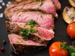 A wonderful way to finish your grilled steak is to top it with a pat of compound butter.(Freepik)