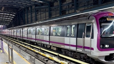 A man was arrested from allegedly filming women inside metro trains at Bengaluru. (X/@bykarthikreddy) A man was arrested from allegedly filming women inside metro trains at Bengaluru. (X/@bykarthikreddy)